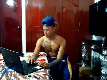 andruzz_hot4 chaturbate