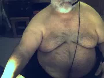 azdaddybear chaturbate