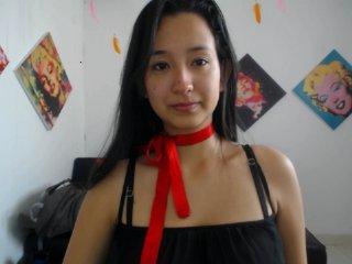 candysinxxx bongacams