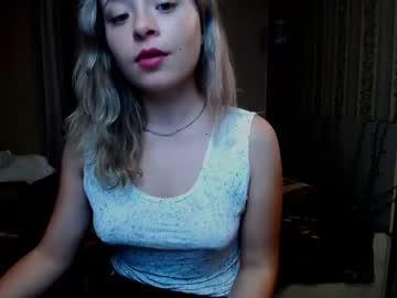 curly_dariaa chaturbate