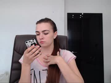 eva0199 chaturbate