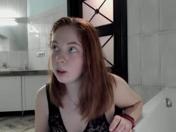 funnygirlsnow chaturbate