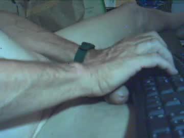 guy_smiley_89130 chaturbate