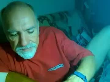 guy_smiley_89130 chaturbate