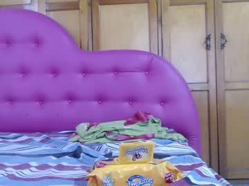 isabella_latinxxx chaturbate