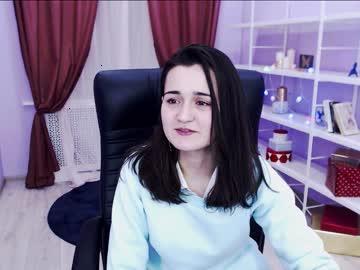 kira_yammy chaturbate