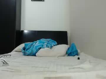 kitty_lovers19 chaturbate