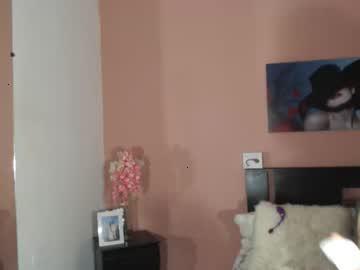 laura_hot_x chaturbate