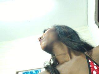 MelodyBrownx bongacams