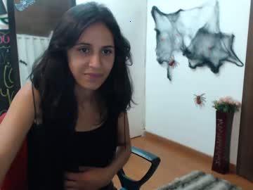 monik_love chaturbate