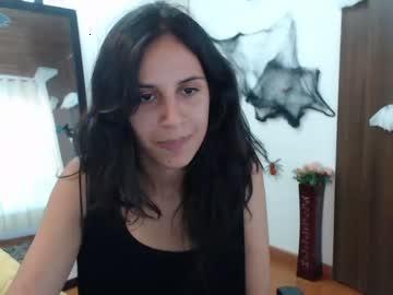 monik_love chaturbate