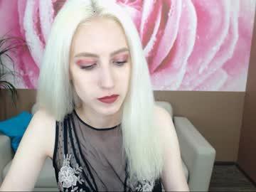 naomi_colins chaturbate