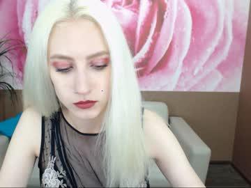 naomi_colins chaturbate