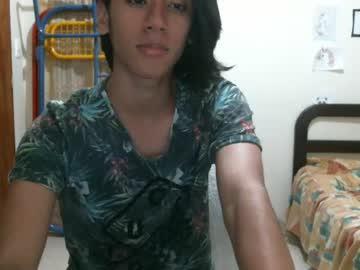 sexxycandy13 chaturbate