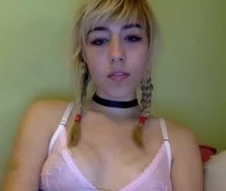 strawberryjuju chaturbate