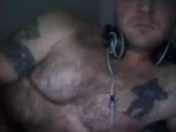 uncutgorilla89 chaturbate