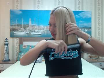 vanillablondee chaturbate